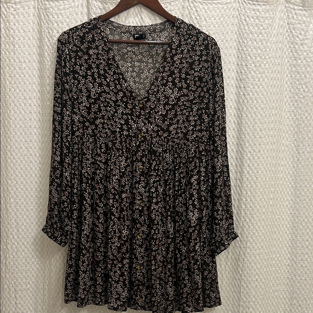 Billabong Black Floral V‑Neck Long Sleeve Dress